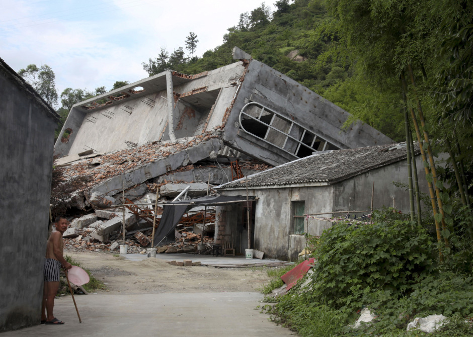 The razed remains of a Catholic church in Wenzhou. 